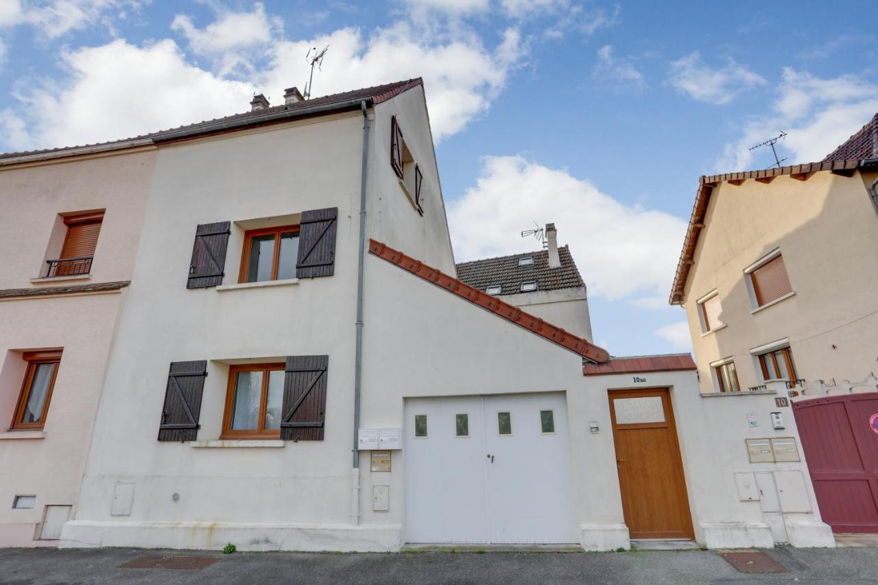 Roissy Appartements Exterior photo